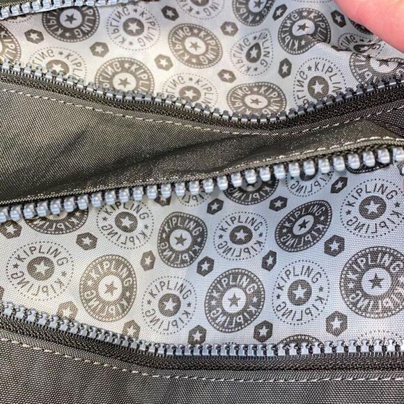 Kipling oversized crossbody multi pocket zip purse - Picture 9 of 10